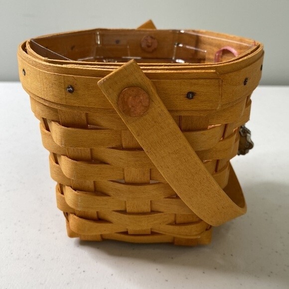 Longaberger 2001 Measuring Basket 5" Swing Handle Plastic Liner Hope Charm - Picture 6 of 15